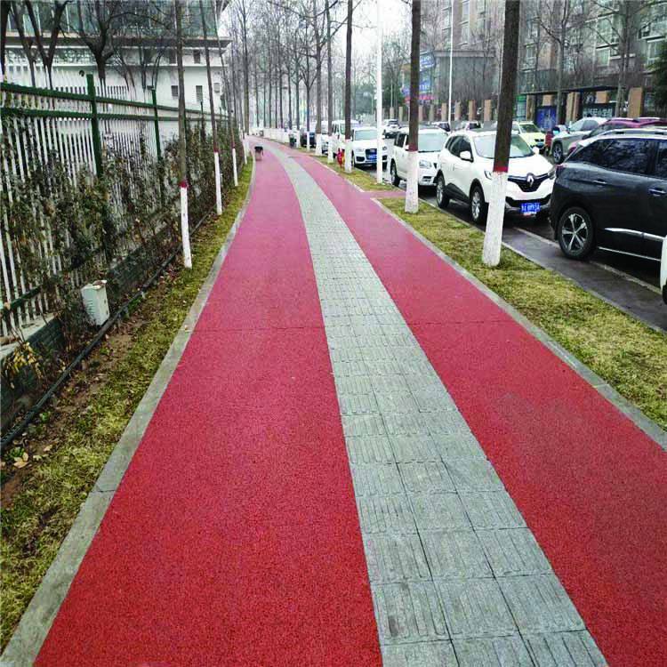 悟空承接公交站台透水路面工程 彩色防滑运动跑道路面施工